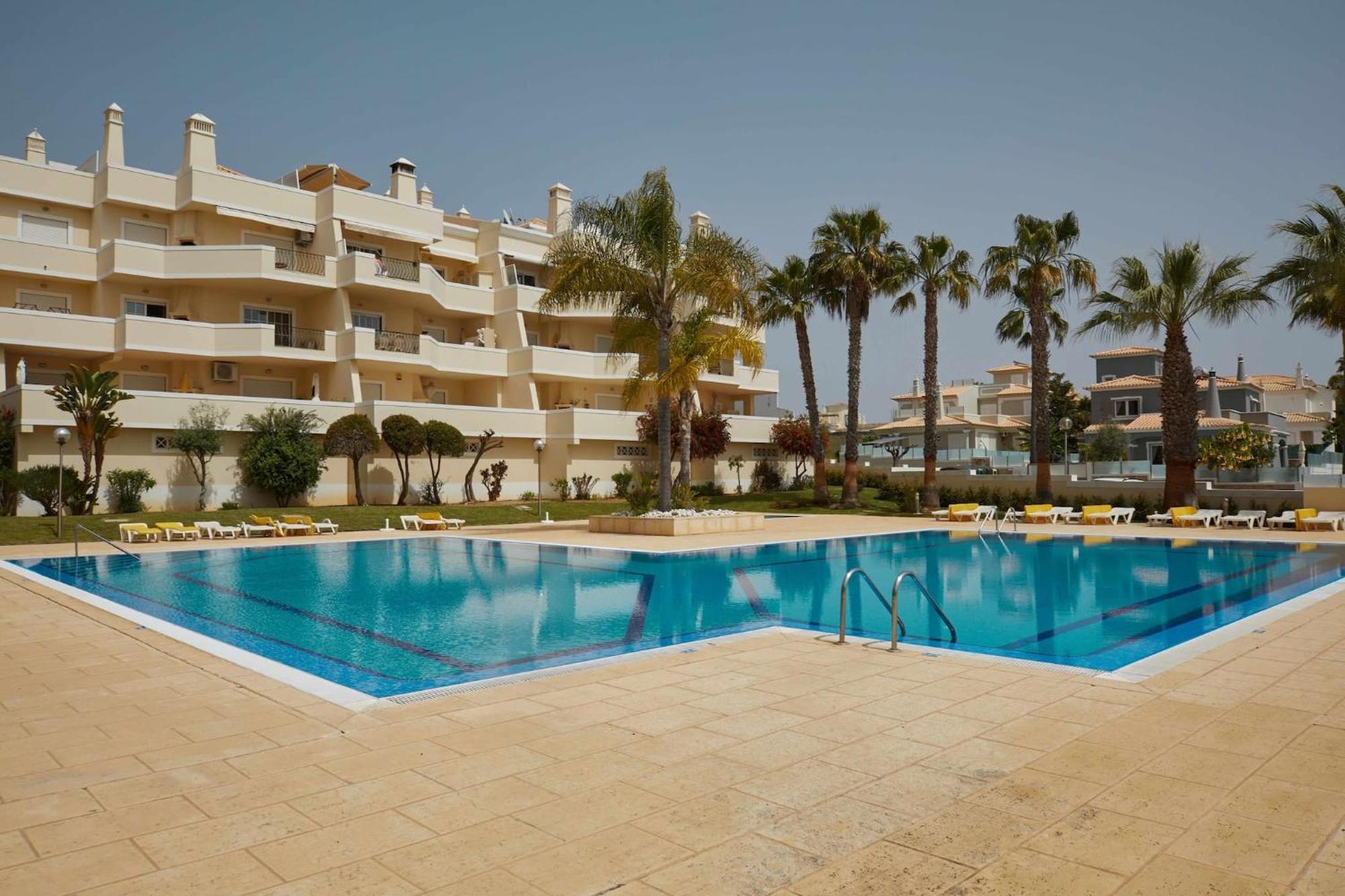 Apartamento Casa Terra With Pool & Free Wifi Albufeira Exterior foto